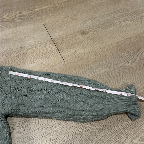 CUPCAKE clothing by Francesca’s Ruffled cardigan sweater - Picture 6 of 7